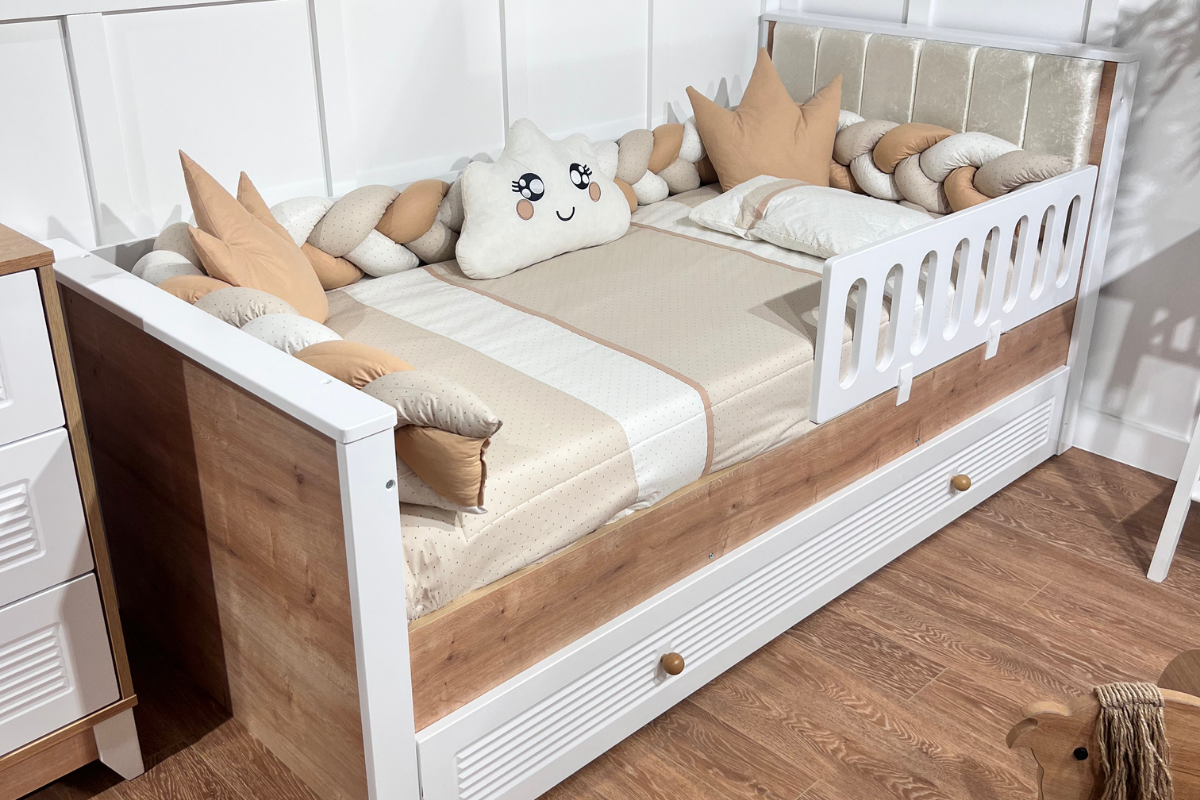 Loft Meşe-Beyaz Karyola