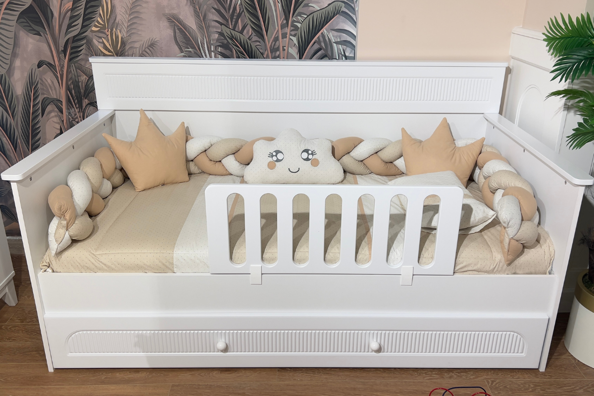 Milo Beyaz-Beyaz 90*190 Montessori Karyola