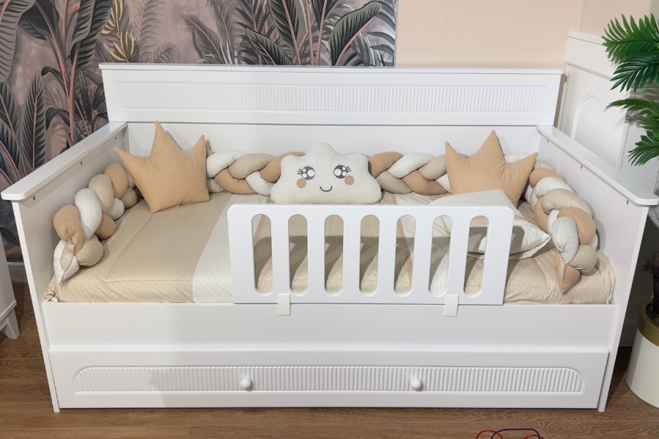 Milo Beyaz-Beyaz 90*190 Montessori Karyola