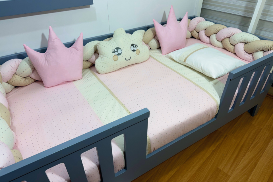 811 Pastel Pembe Örme Montessori Set