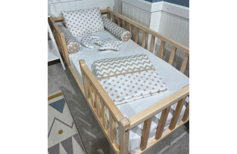 Dublin Montessori Karyola