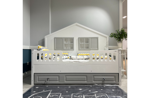 Violet Montesori Çocuk Odası